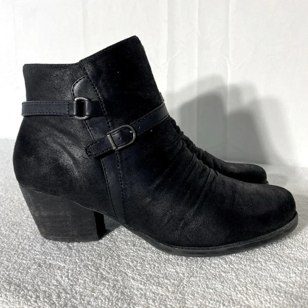 K Studio Black Faux Suede Ankle Boots Booties 8